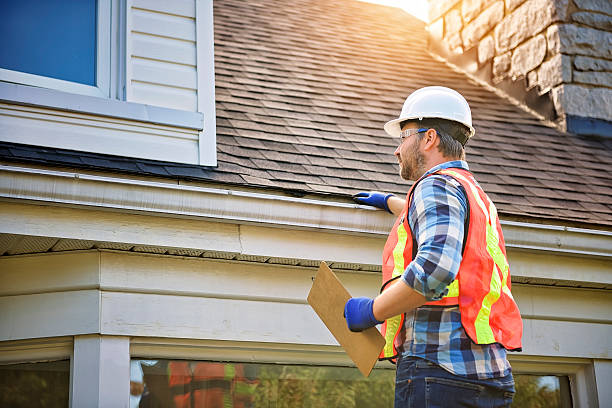 Licensed Gutter Installation service in Riegelwood, NC - Roof Repair Smedway